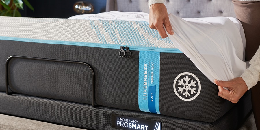 LUXEbreeze Plush Mattress