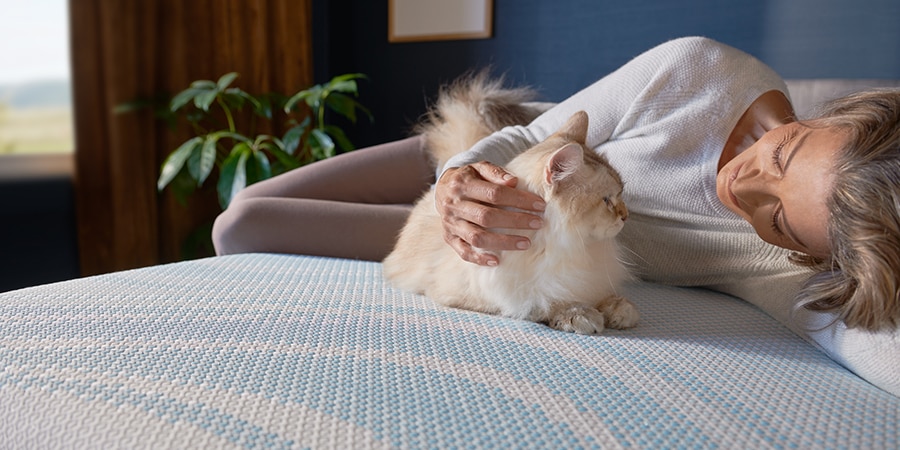 LUXEbreeze Plush Mattress