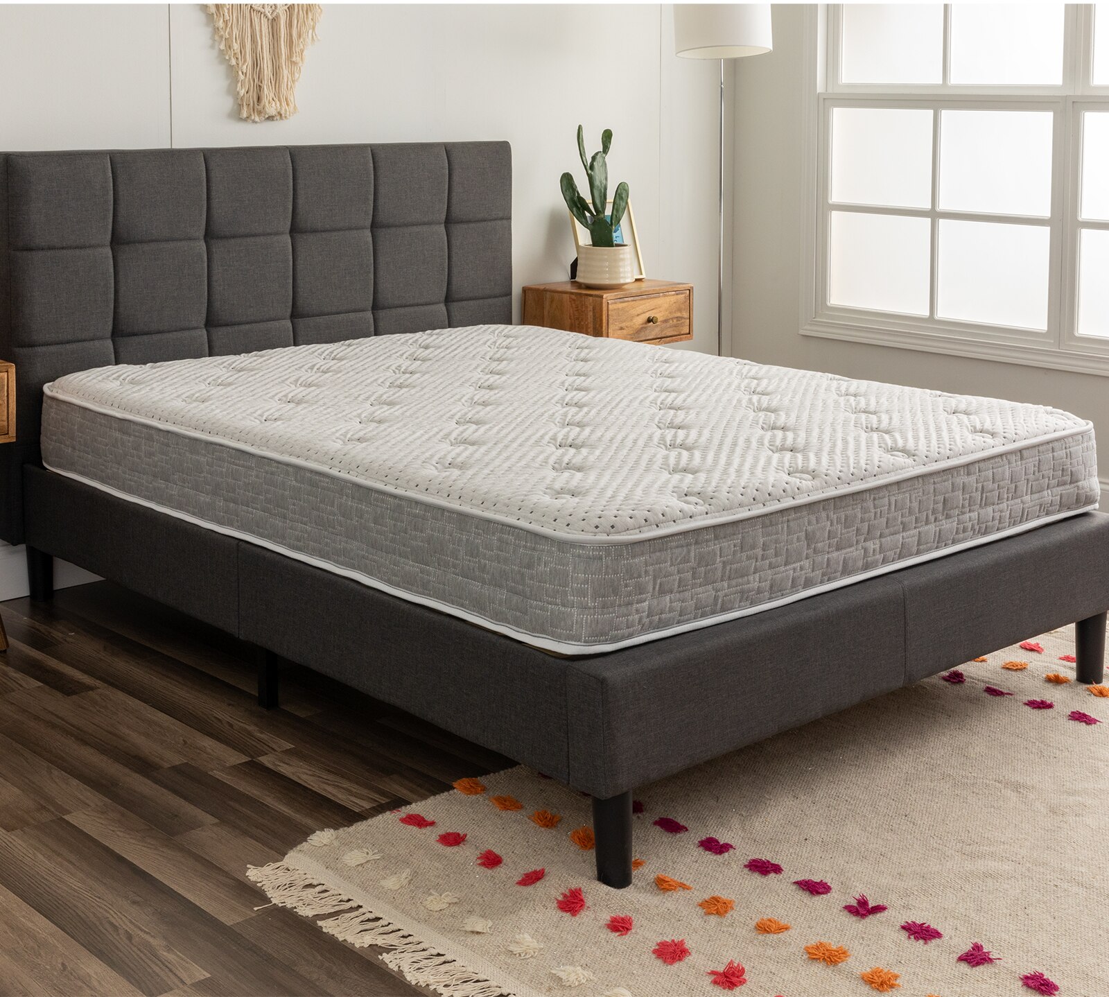 tulo Hybrid 8" Firm Mattress Mattress Firm