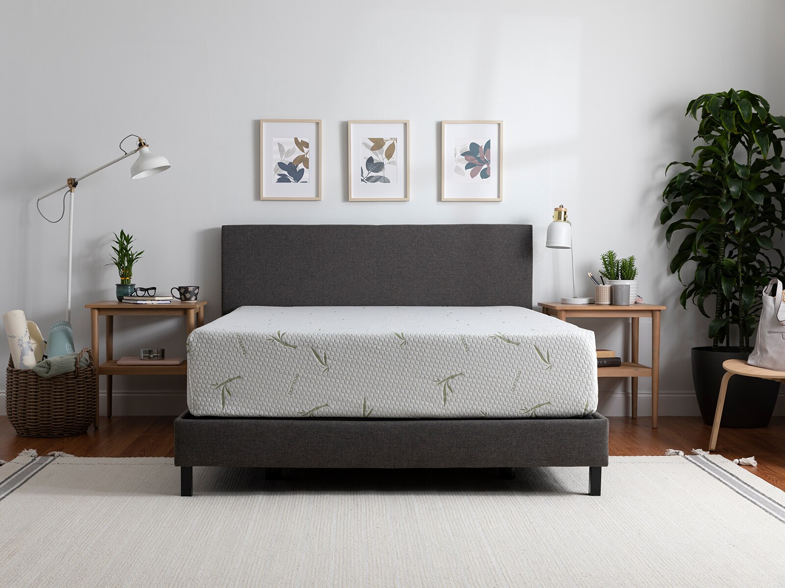 plush ventilated bamboo charcoal mattress