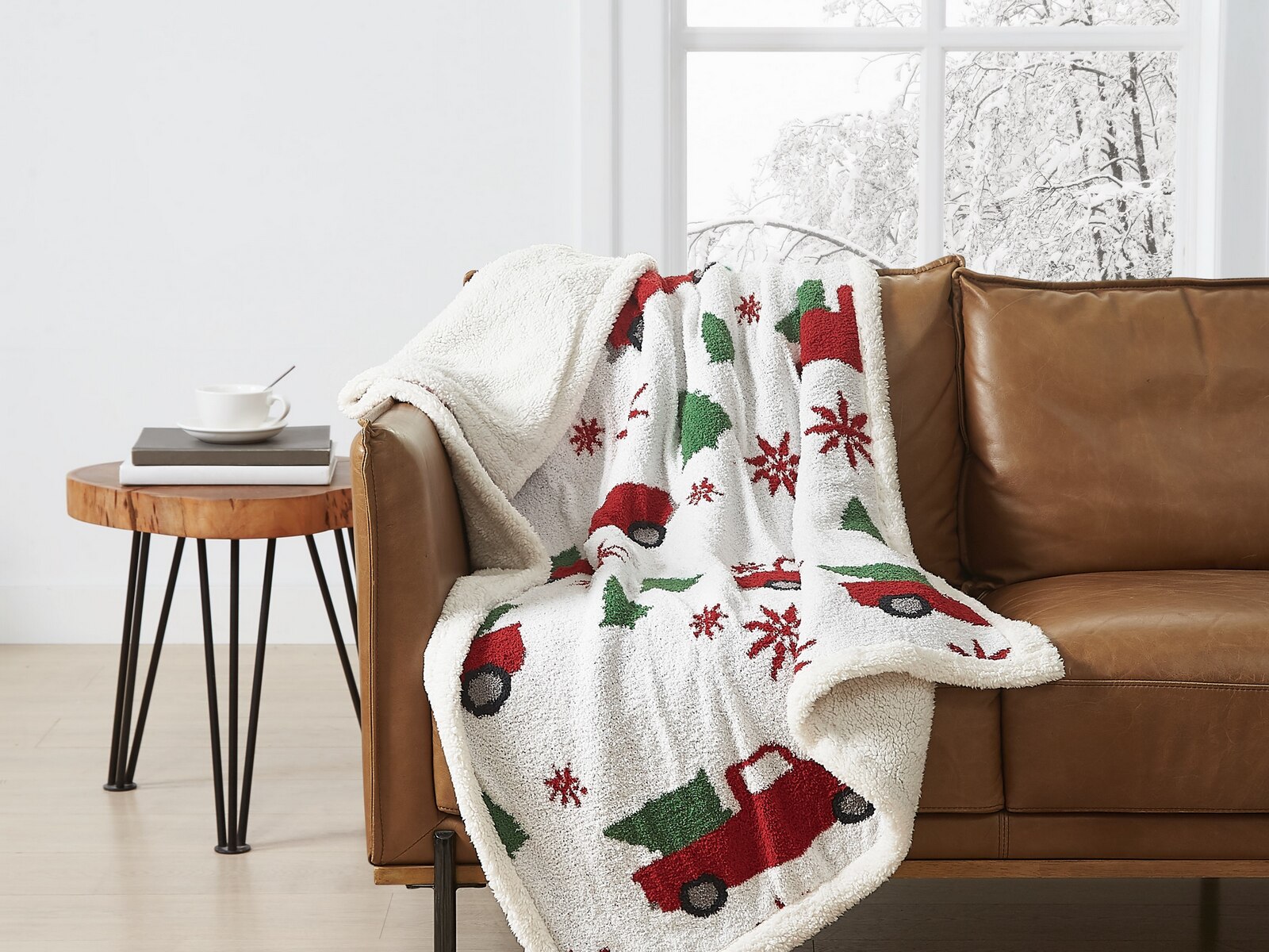 Cozy Fleece Throw Blankets