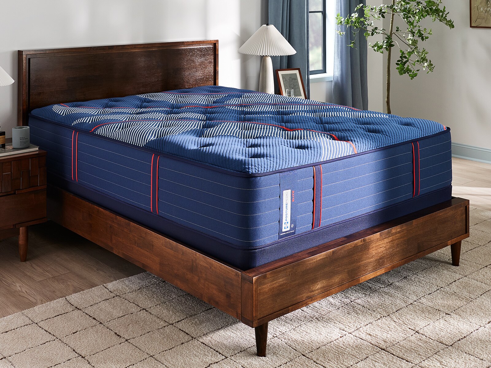 Black Hybrid Mattresses With Gel Memory Foam Layer