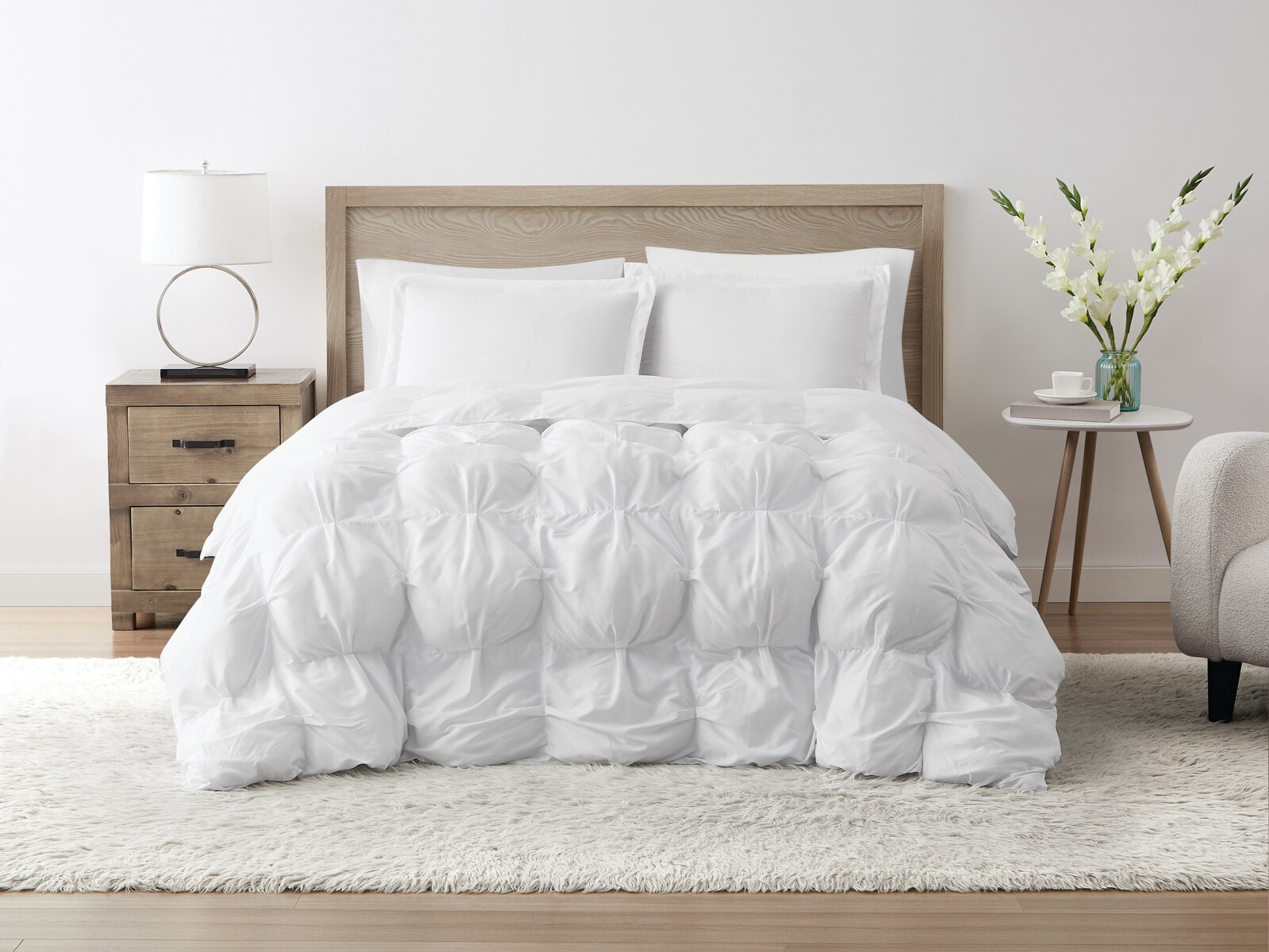 Luxury White Comforter Sets