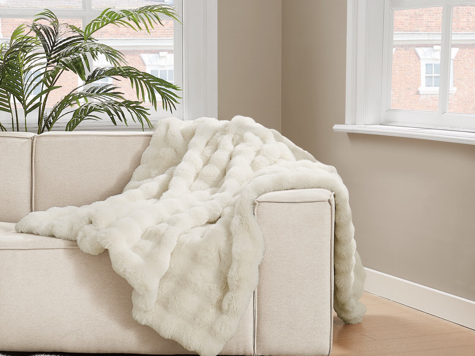 Plush Blankets For Sleepovers