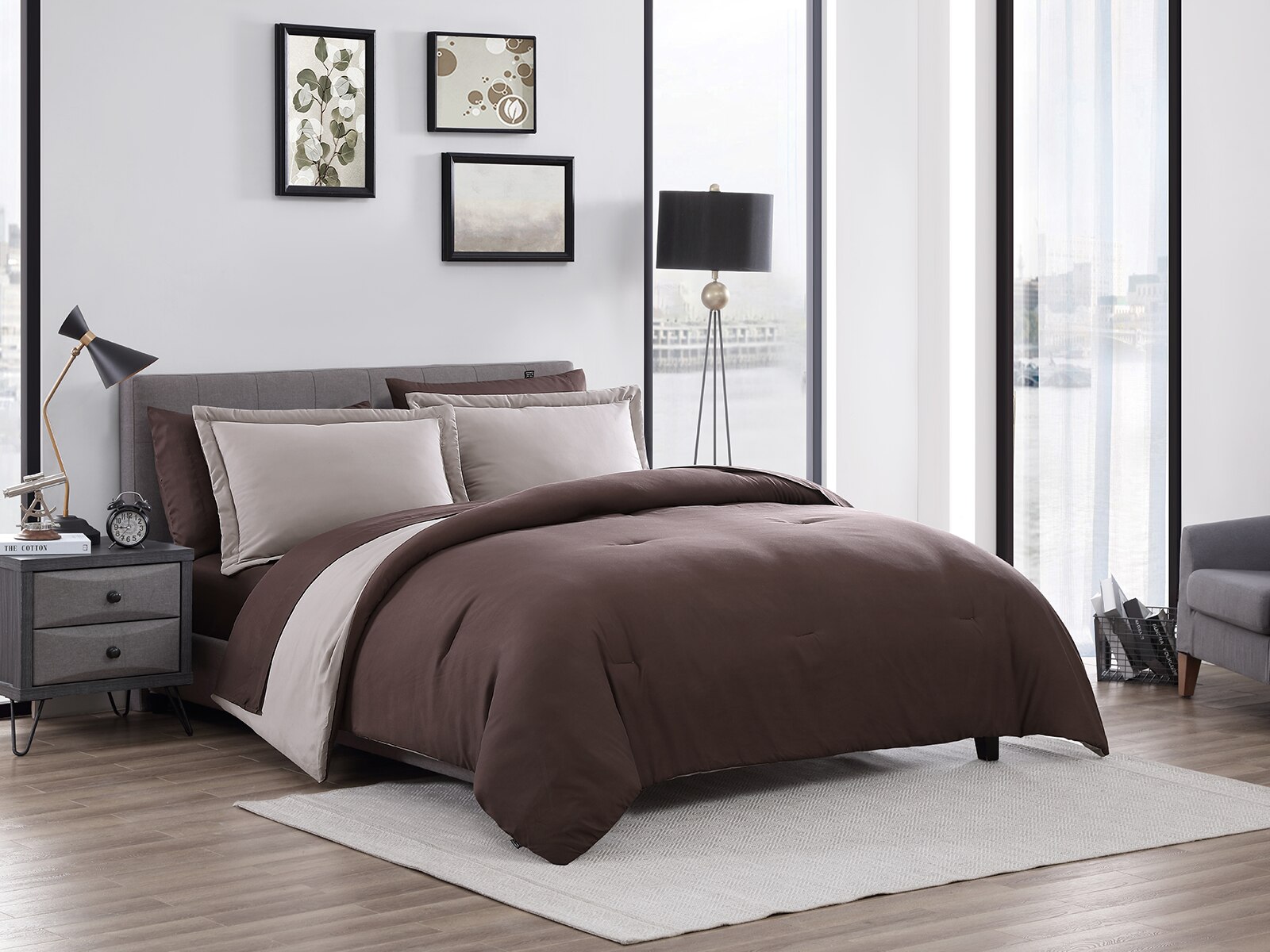 Chestnut Reversible Comforter Set